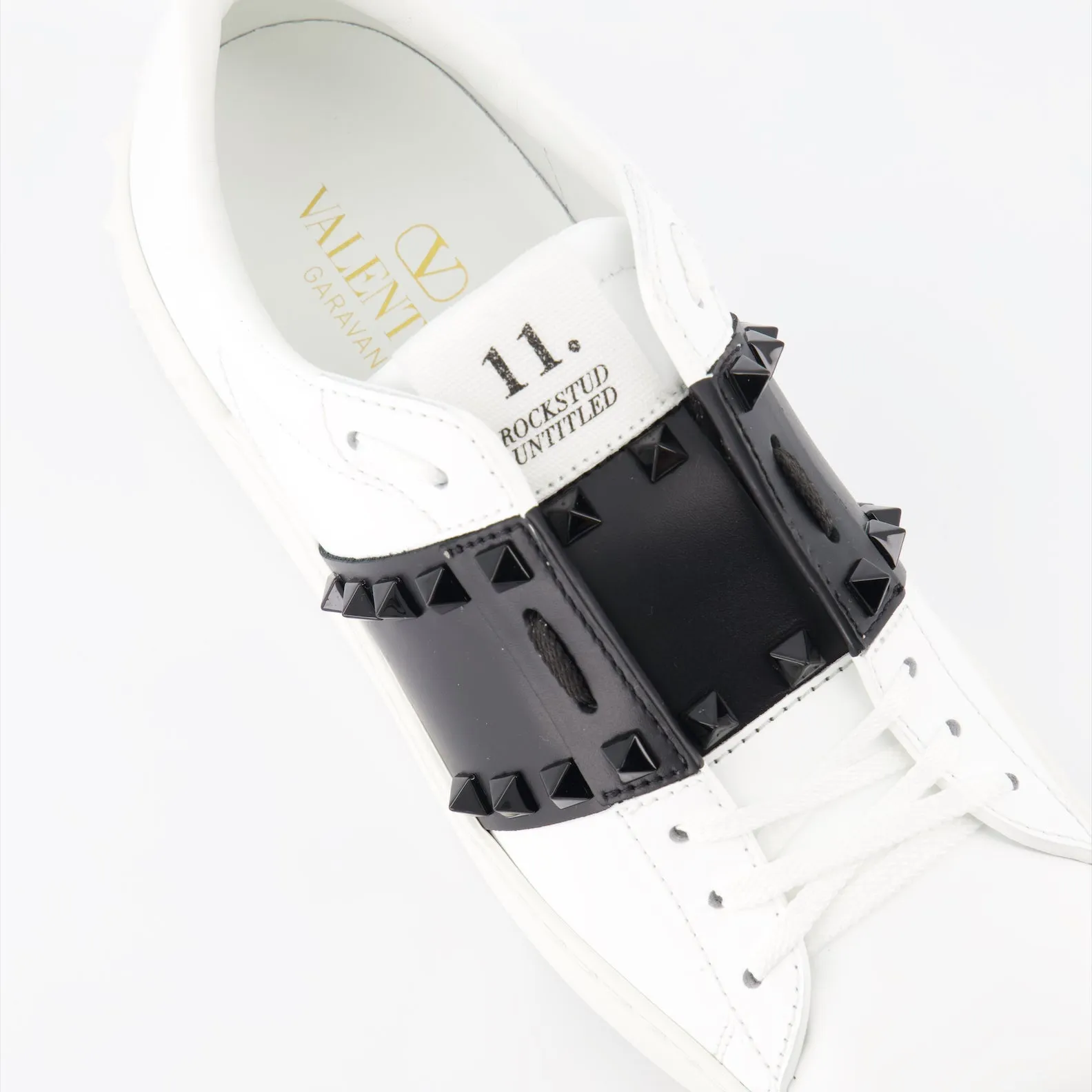 Baskets Rockstud Untitled