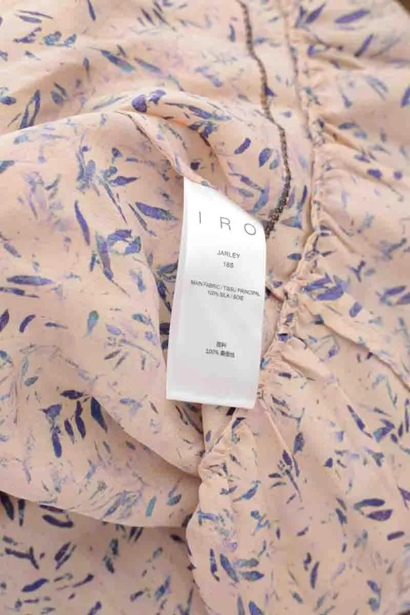 Blouse en soie Iro beige. Matière principale soie. Taille 36.
