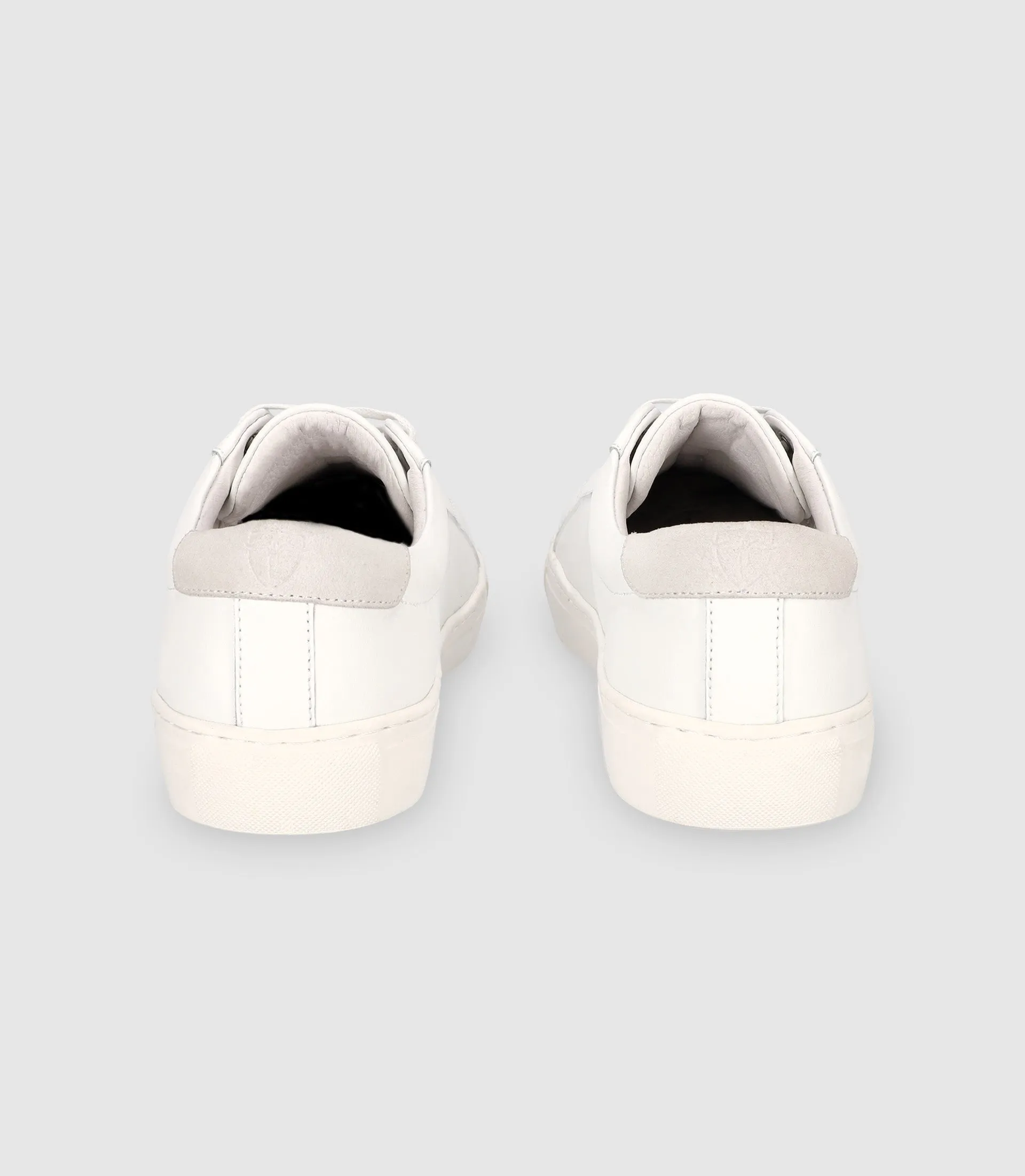 Chaussures baskets avec logo blanches