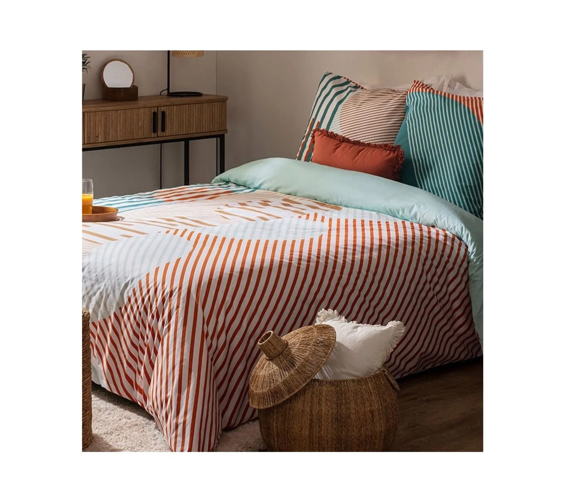 Housse De Couette 240x220 Logan + 2 Taies 100% Coton 57 Fils