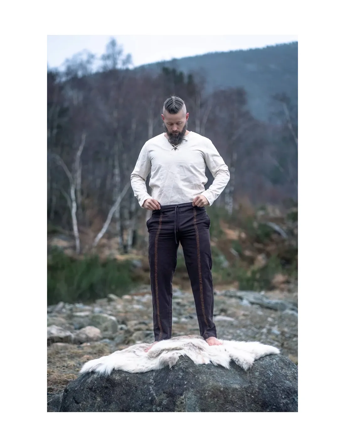 Pantalon médiéval modèle Hermann, marron foncé ⚔️ Boutique Épées