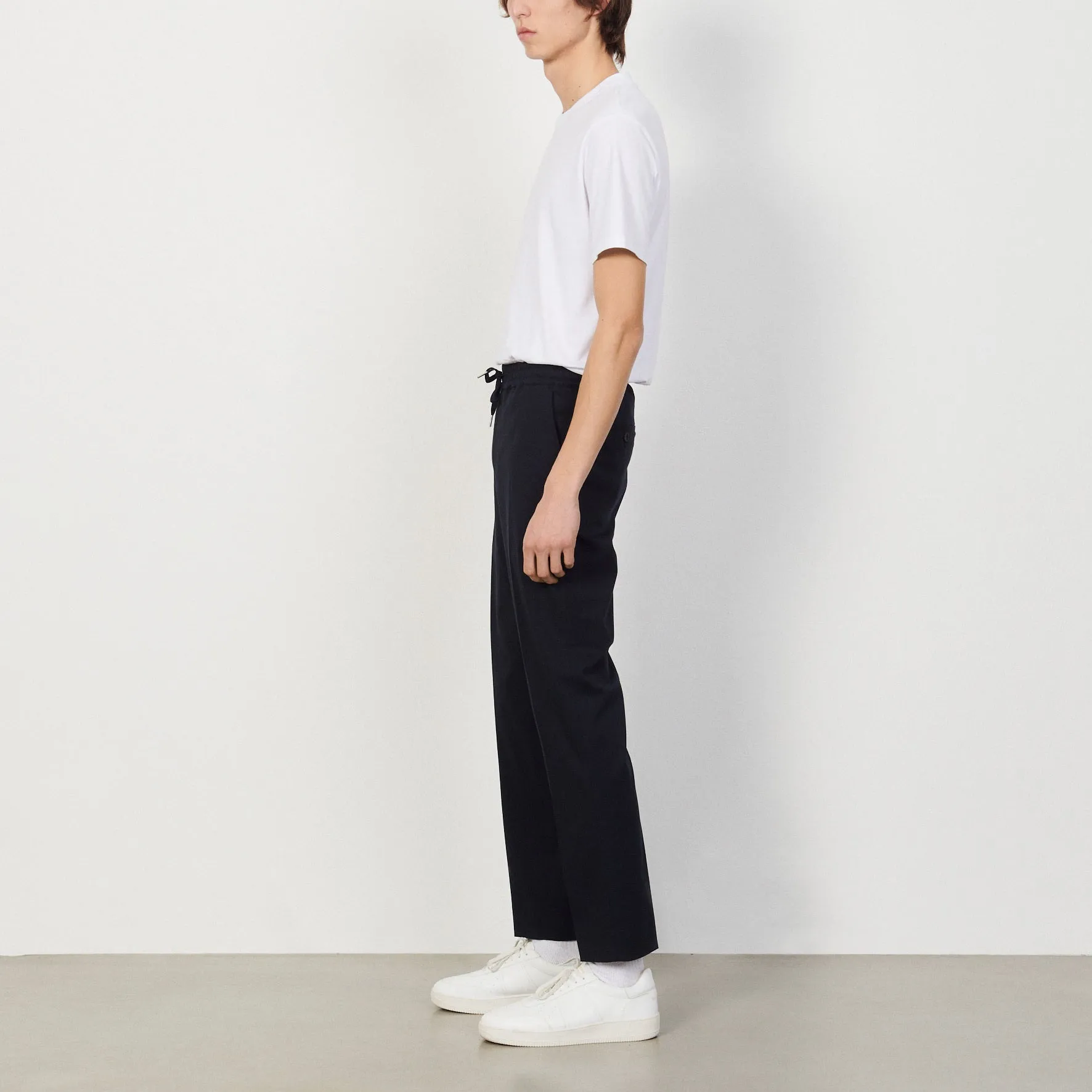 Pantalon à la ceinture élastique