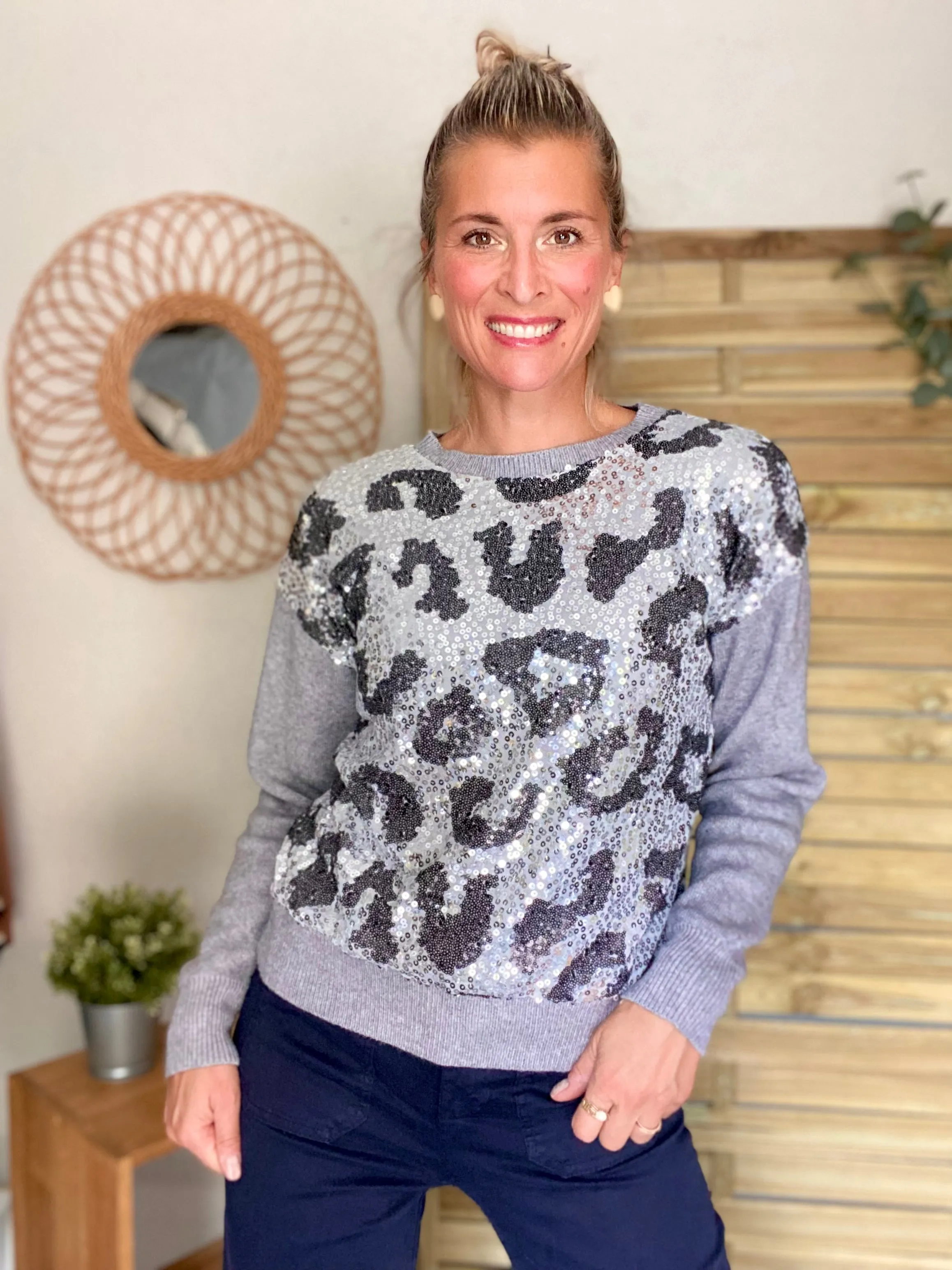 Pull avec sequins motif léo à sequins OLYMPE - Gris / argent - FIN DE SRIE