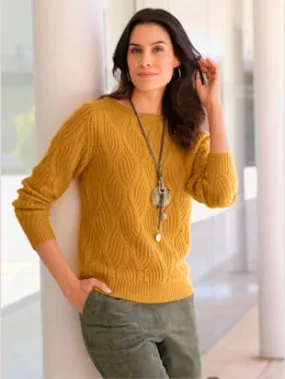 Pull joli motif structuré