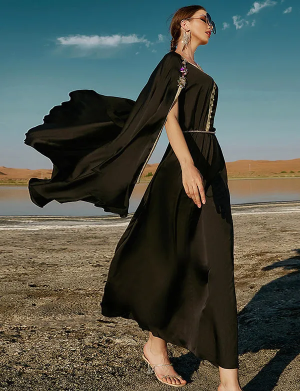Robe Longue Cape Noire Perlée