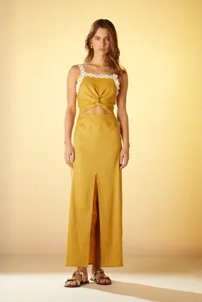Robe longue à découpe