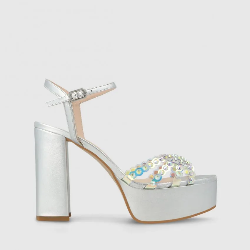 Sandale plateforme pour femme en cuir métallisé argent et vinyle. I LODI Chaussures pour femme online.
