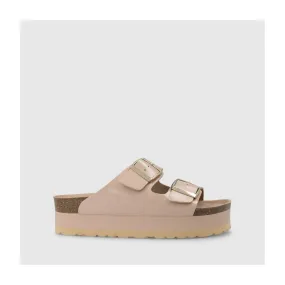 Sandale plateforme pour femme en tissu effet cuir verni couleur nude. I LODI Chaussures pour femme online.