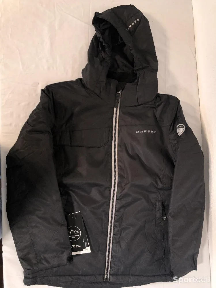 Veste ski unisexe enfant neuf Ajouté le : 12/11/2021